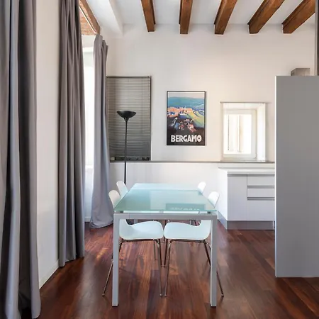 Pensionat Casa Di Sofia Citta Alta Bergamo