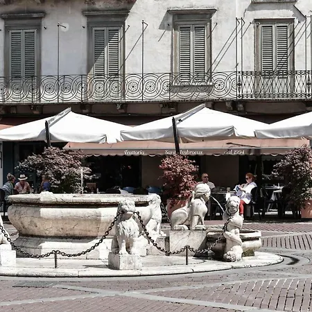 Casa Di Sofia Citta Alta 2* 베르가모